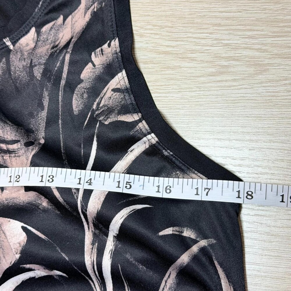 Tek Gear Women's Black and Grey Vest - Picture 7 of 7